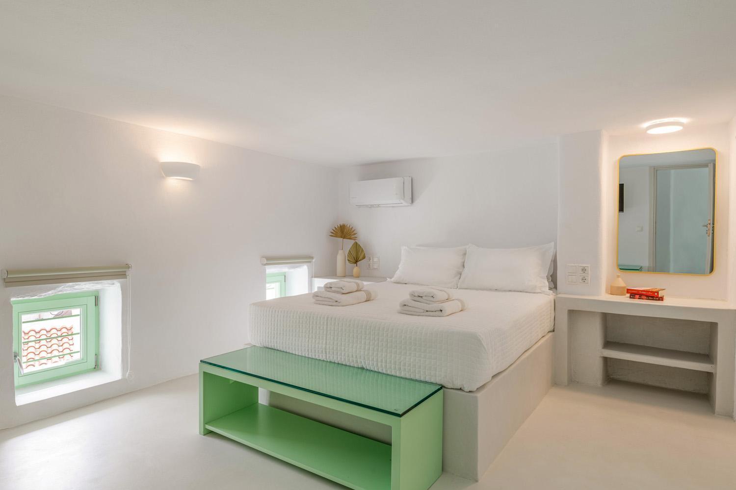 Demilia Luxury Suites Batsi Zimmer foto